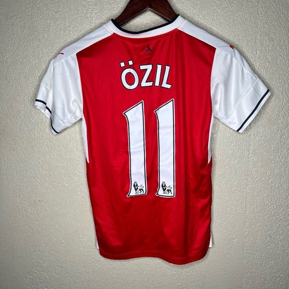 2016 Puma Arsenal Ozil Kids Jersey Large - Picture 4 of 8
